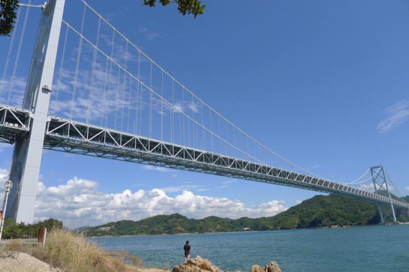 因島大橋の全景